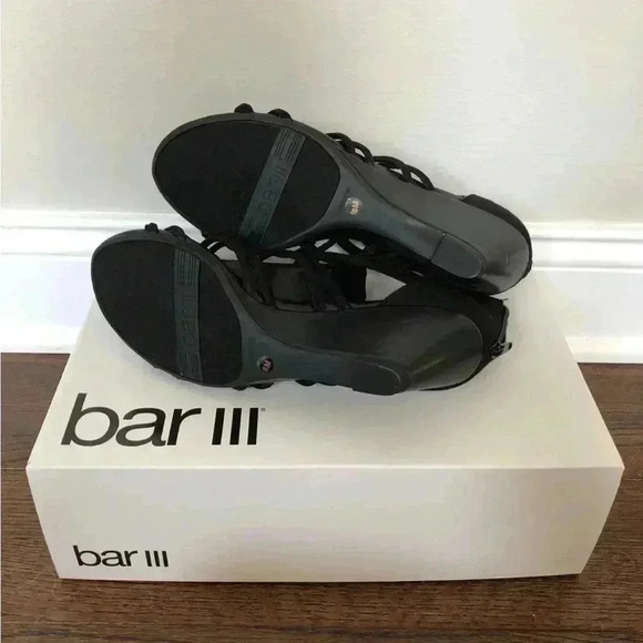 NEW Bar III Krystal Black Open Toe Wedge Heel w/Silver Accents - Size 8 - Picture 3 of 9